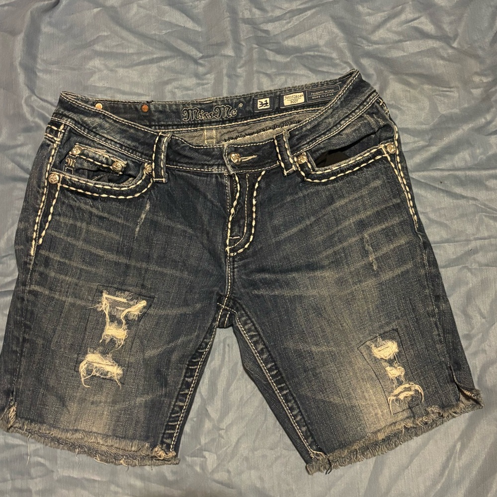 Miss me jeans cut off shorts great look size 31